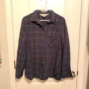 Old Navy navy blue/hunter green flannel, size XL